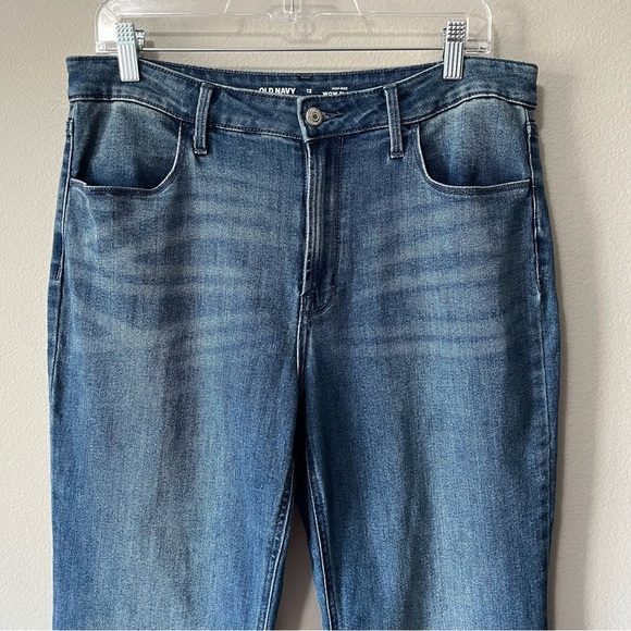 Old Navy High-Rise Wow Flare Jeans Women’s Size 12 Medium Wash Stretch - Picture 4 of 11